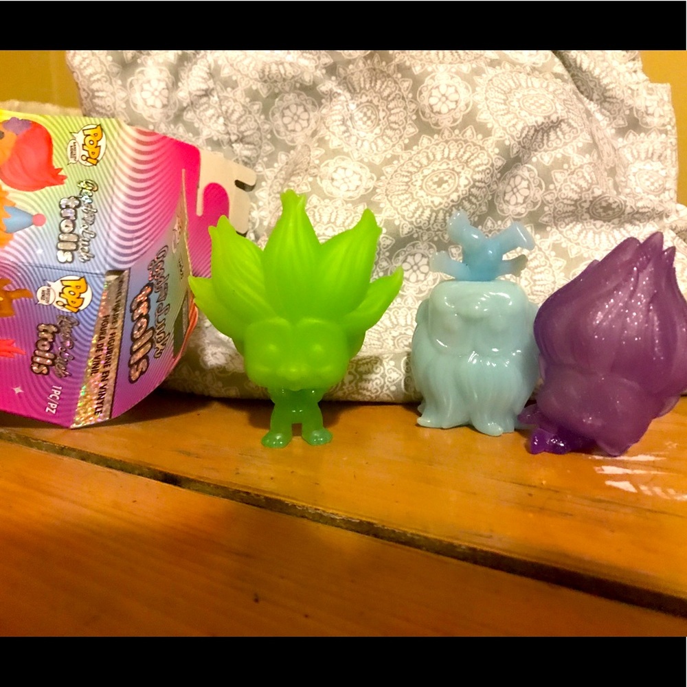 Funko Mini mystery good luck trolls EXCLUSIVES